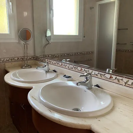 Ficus 6 Personas Con Piscina Privada * Miami Playa